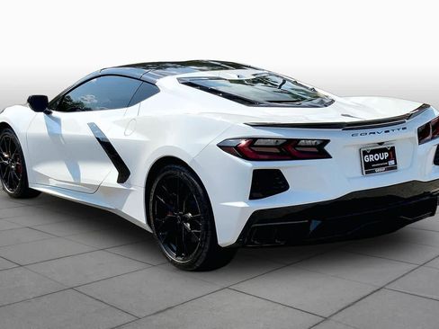 Used 2025 Chevrolet Corvette Stingray Preferred Cpe w/ 2LT RWD image 11
