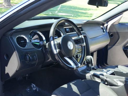 Used 2013 Ford Mustang Coupe w/ Security Pkg RWD image 2