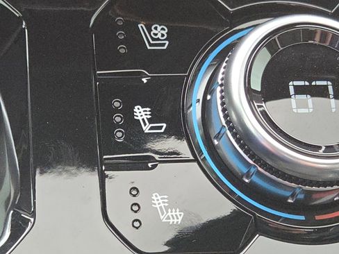 New 2026 GMC Sierra 2500 AT4X w/ AT4X AEV Edition image 9