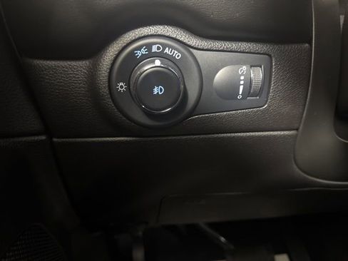 Used 2023 Dodge Durango R/T image 21