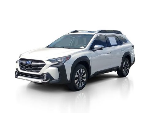Used 2023 Subaru Outback Touring XT AWD/4WD image 2