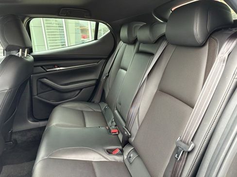 Used 2022 MAZDA MAZDA3 s image 14