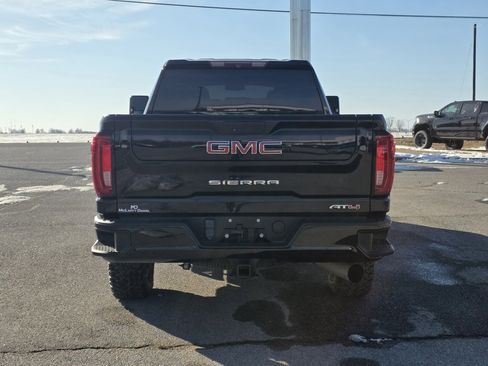 Used 2021 GMC Sierra 2500 AT4 w/ Gooseneck/5TH Wheel Package image 6