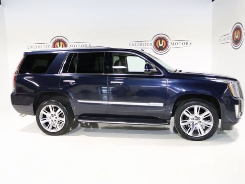 Used 2020 Cadillac Escalade Luxury image 5