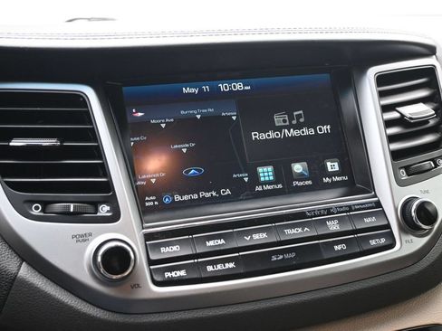 Used 2017 Hyundai Tucson SE Plus w/ Cargo Package FWD image 15