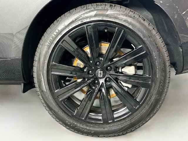 New 2027 Land Rover Range Rover Long Wheelbase SE AWD/4WD image 28