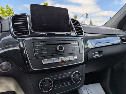 Certified 2018 Mercedes-Benz GLS 450 4MATIC image 13