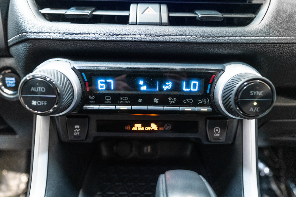 Certified 2025 Toyota RAV4 XLE AWD/4WD image 26