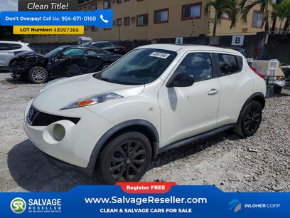 Used 2013 Nissan Juke SV w/ Midnight Edition