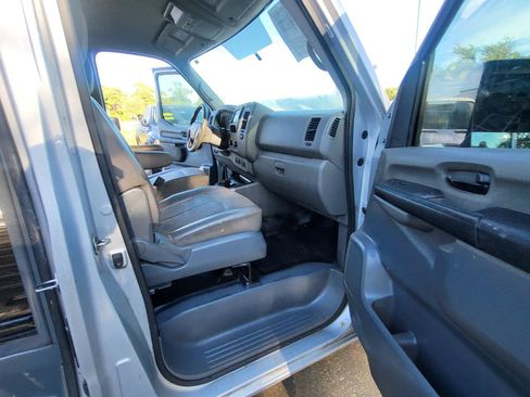 Used 2020 Nissan NV 2500 S RWD image 50
