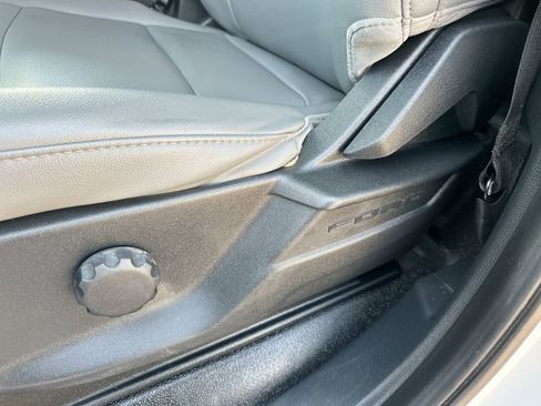 Used 2024 Ford F250 XL image 12