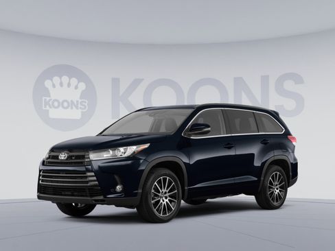 Used 2019 Toyota Highlander XLE AWD/4WD image 1