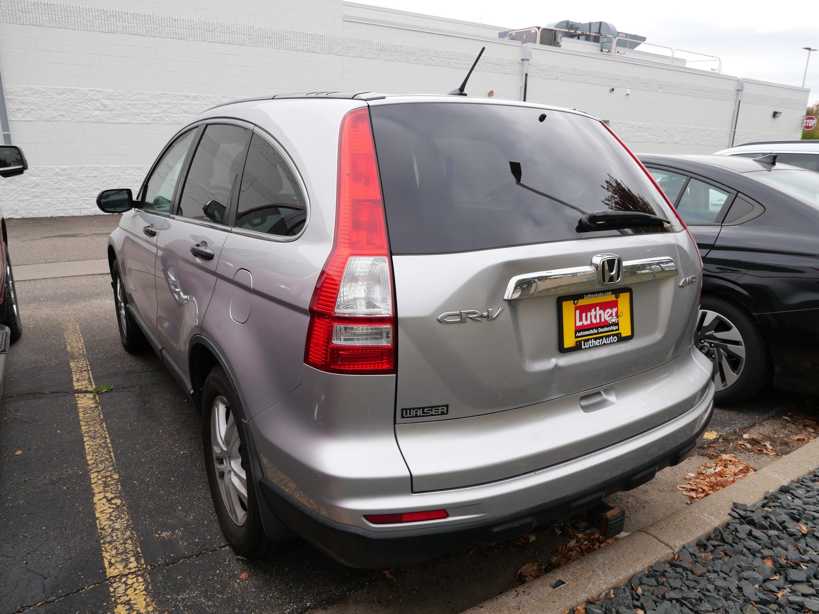 Used 2011 Honda CR-V EX image 4