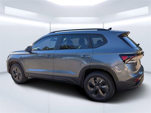 New 2026 Volkswagen Taos S image 5