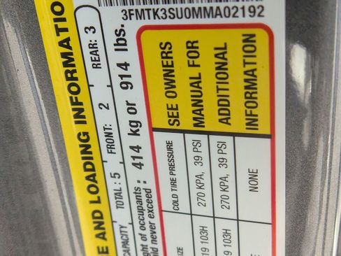 Used 2021 Ford Mustang Mach-E Premium w/ Equipment Group 301A image 17