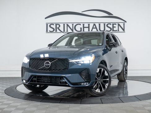 New 2026 Volvo XC60 B5 Plus w/ Protection Package Premier image 26