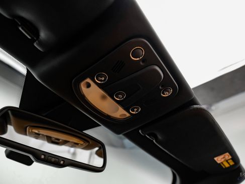 Used 2018 Maserati GranTurismo Sport image 44