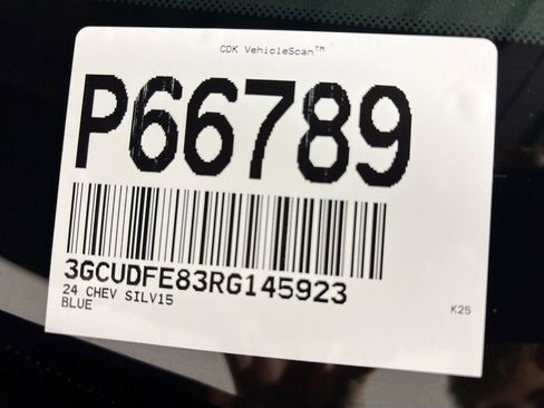 Used 2024 Chevrolet Silverado 1500 LT Trail Boss w/ Convenience Package II image 24