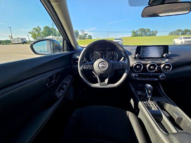 Used 2025 Nissan Sentra S FWD image 13