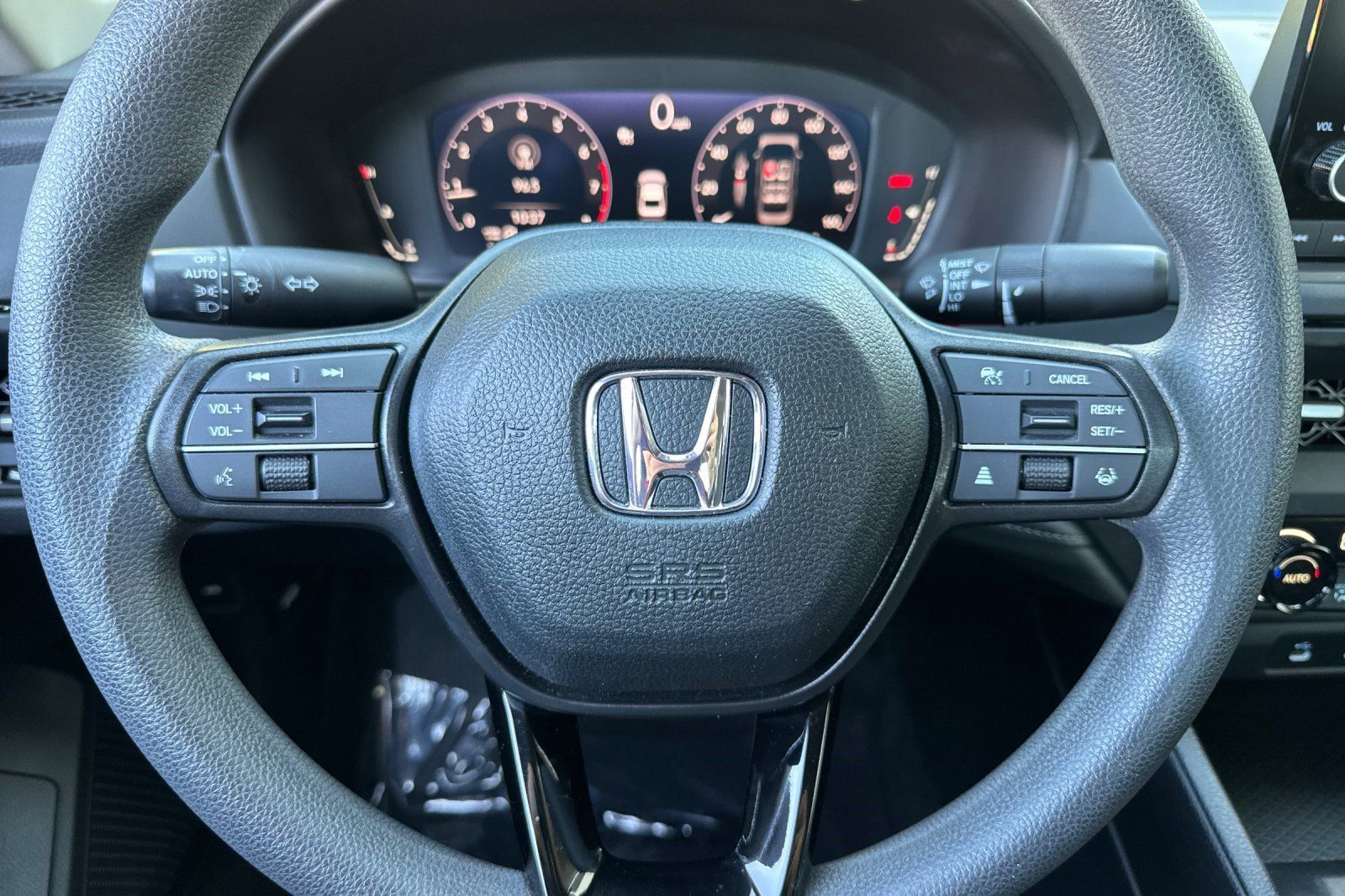 Used 2024 Honda Accord EX image 11