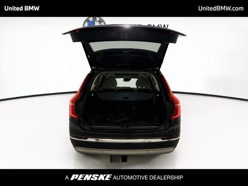 Used 2022 Volvo XC90 T8 Inscription w/ Lounge Package AWD/4WD image 21