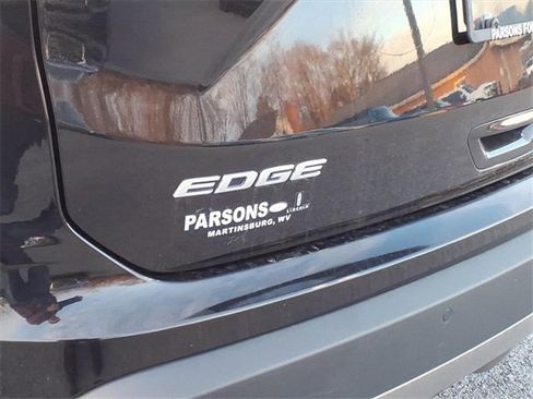 Used 2020 Ford Edge SEL w/ Convenience Package image 7