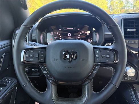 New 2025 RAM 1500 Limited image 21