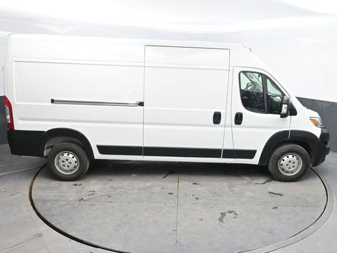 Used 2023 RAM ProMaster 2500 image 29