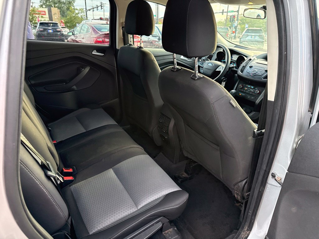 Used 2017 Ford Escape SE AWD/4WD image 31