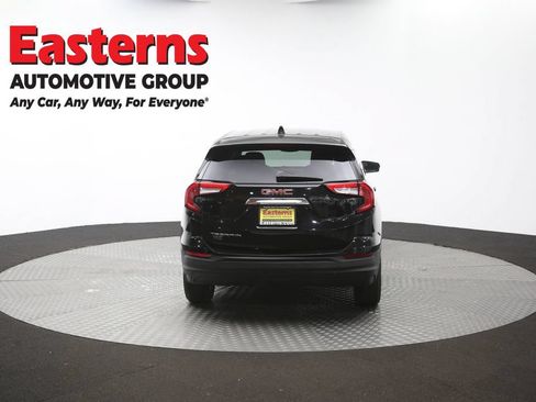 Used 2024 GMC Terrain SLE FWD image 36
