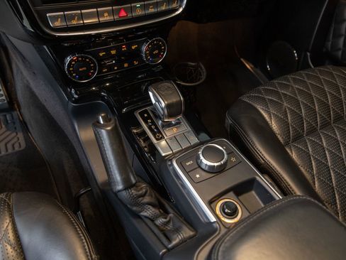 Used 2016 Mercedes-Benz G 63 AMG 4MATIC image 13