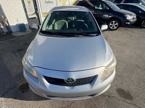 Used 2010 Toyota Corolla image 7