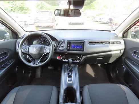 Used 2022 Honda HR-V EX image 16