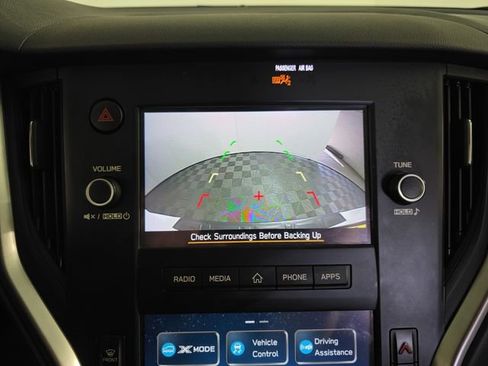 Used 2021 Subaru Outback AWD/4WD image 14