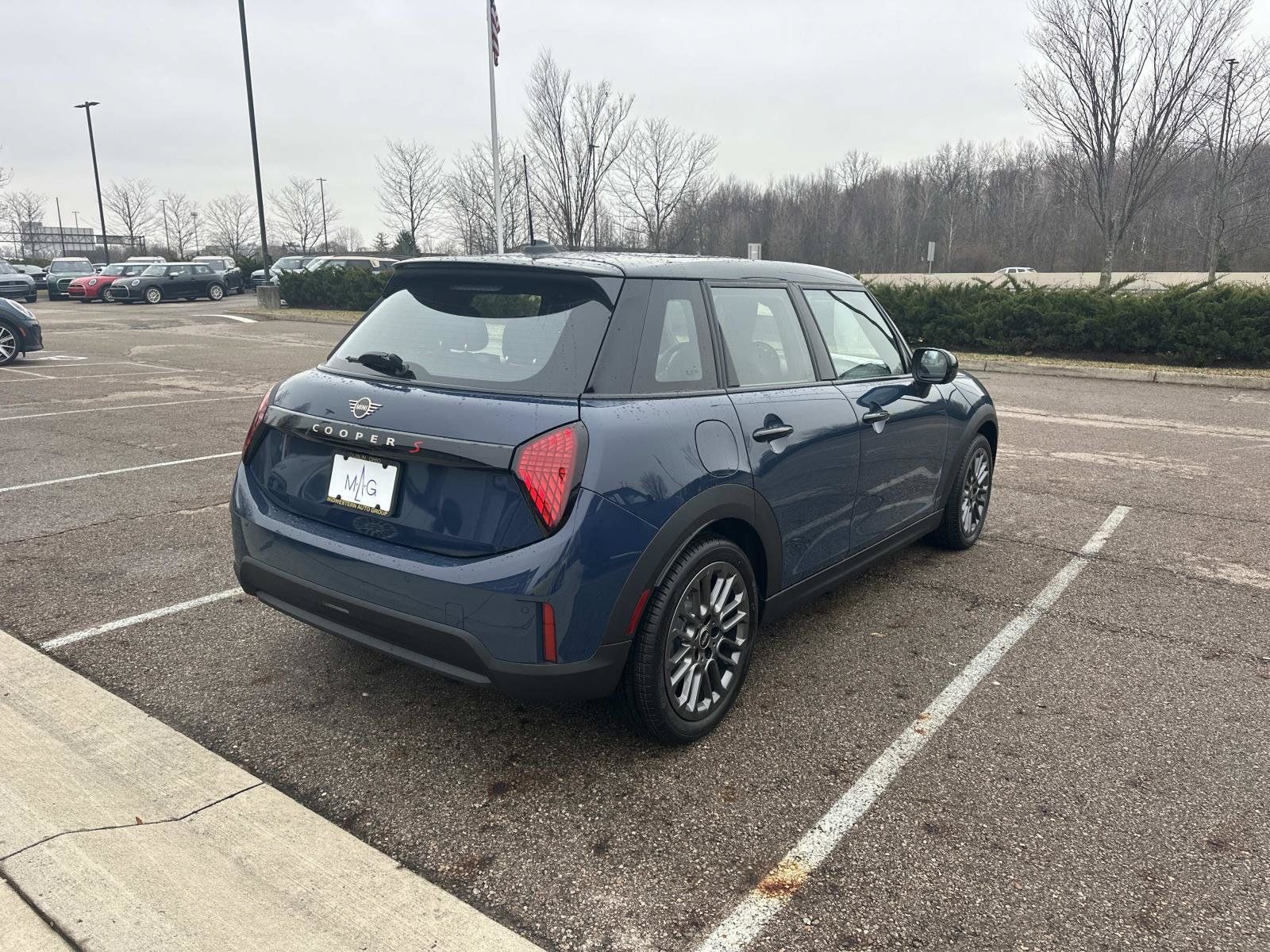 New 2026 MINI Cooper S FWD image 7