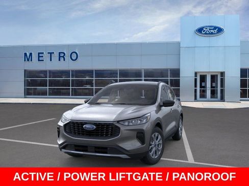 New 2025 Ford Escape Active image 3