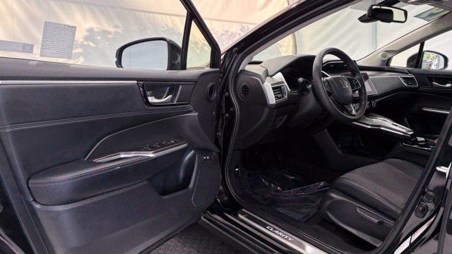 Used 2019 Honda Clarity Plug-In Hybrid image 30