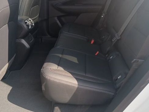 New 2026 Chevrolet Blazer EV LT AWD/4WD image 16