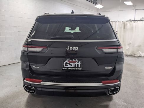 New 2025 Jeep Grand Cherokee L Summit w/ Advanced Protech Group IV image 5