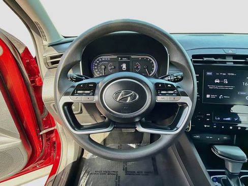 Used 2024 Hyundai Tucson SEL FWD image 11