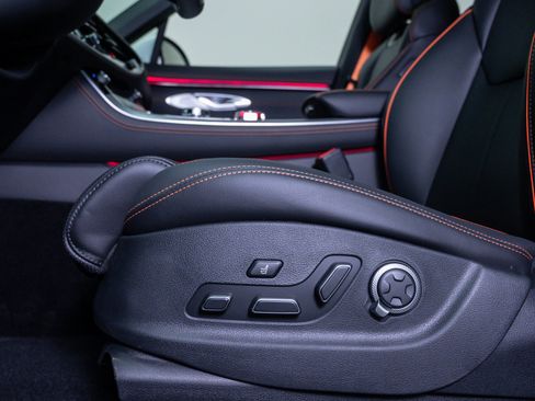 New 2026 Genesis GV70 2.5T Sport Prestige AWD/4WD image 19