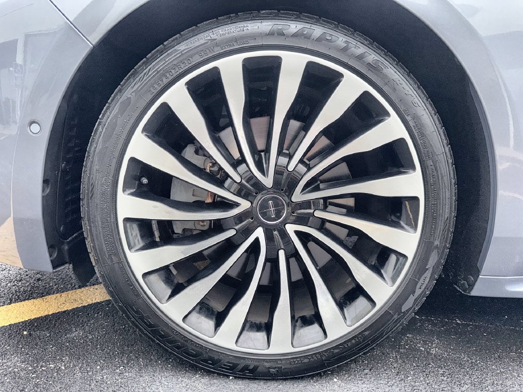Certified 2019 Lincoln Continental Black Label w/ Rear Seat Package AWD/4WD image 19
