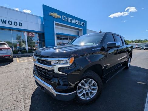 Used 2023 Chevrolet Silverado 1500 LT AWD/4WD image 28
