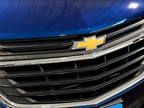 Used 2019 Chevrolet Equinox LT image 30