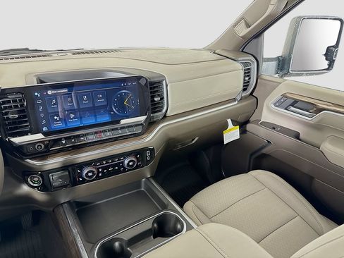New 2026 Chevrolet Silverado 2500 LT w/ All Star Edition AWD/4WD image 22