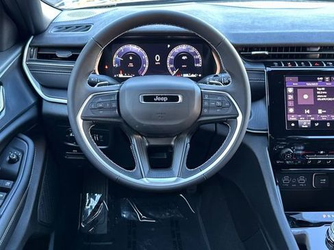 New 2025 Jeep Grand Cherokee Laredo X image 14