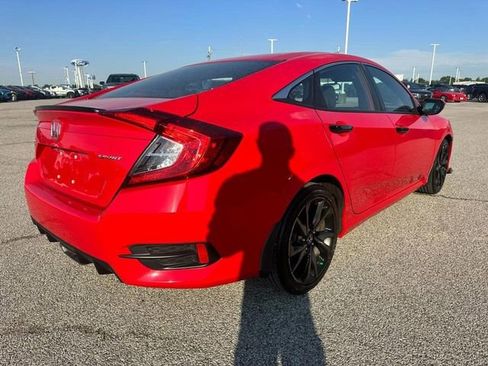 Used 2019 Honda Civic Sport image 6