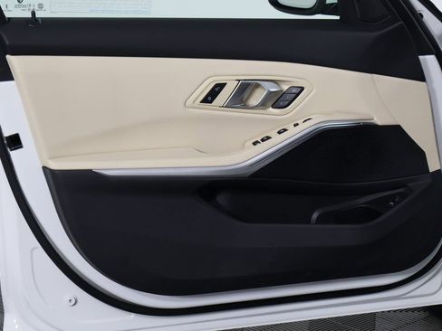 Certified 2025 BMW 330i Sedan w/ Premium Package RWD image 12