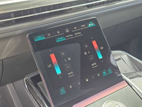 Used 2025 Cadillac Escalade IQ Luxury 1 image 33