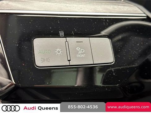 Used 2021 Audi e-tron Premium w/ Convenience Plus Package image 20